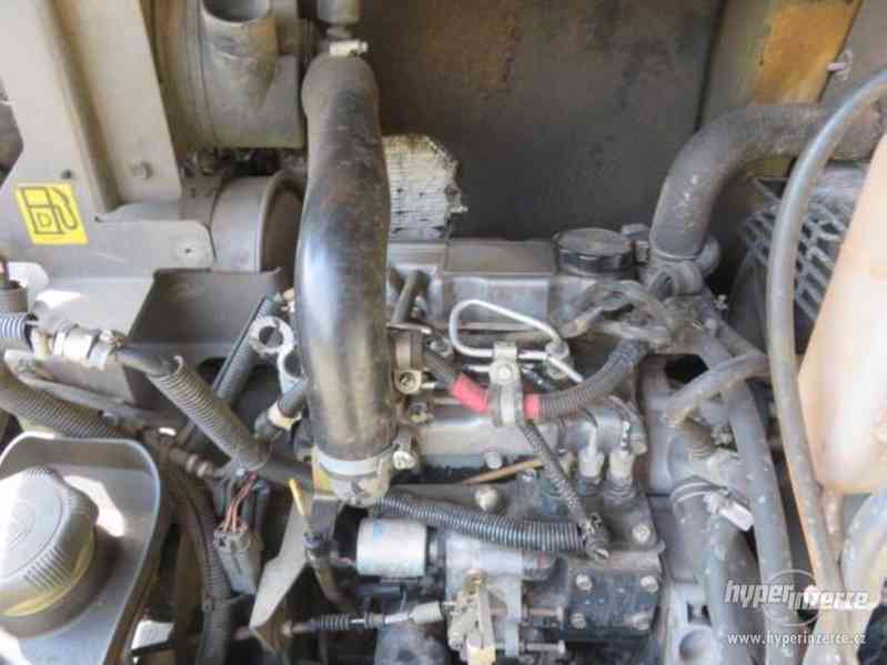 Prodám minibagr Volvo EC 25 - foto 2