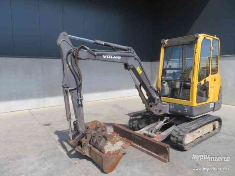 Prodám minibagr Volvo EC 25 - foto 4