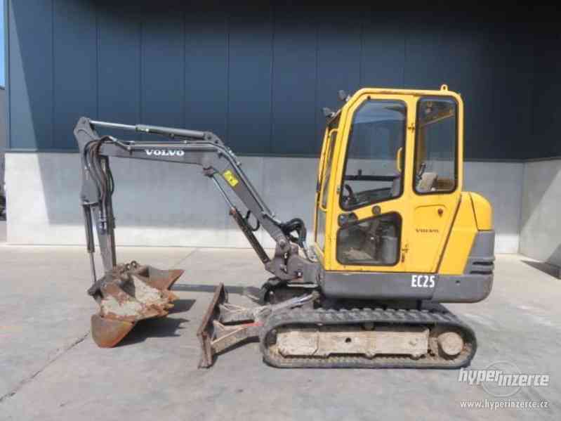 Prodám minibagr Volvo EC 25 - foto 5