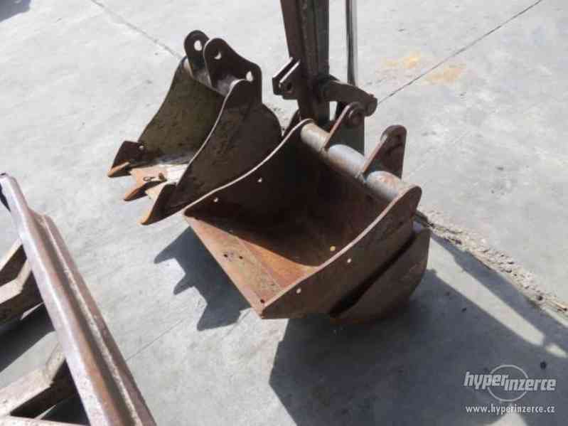 Prodám minibagr Volvo EC 25 - foto 7