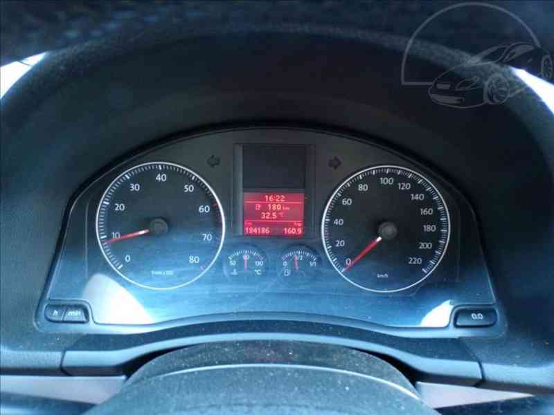 Volkswagen Golf 1,4 16V TREND-NOVÁ SPOJKA+ROZVODY - foto 5