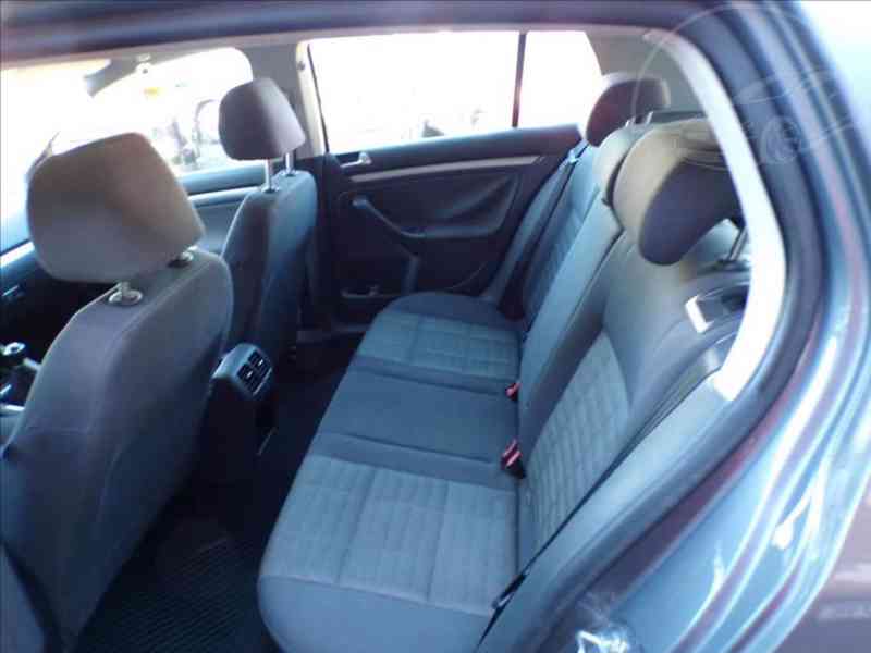 Volkswagen Golf 1,4 16V TREND-NOVÁ SPOJKA+ROZVODY - foto 8