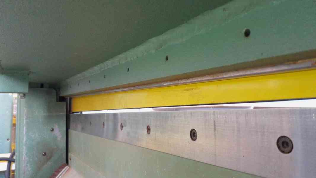 Použité tabulové nůžky JBS 1250/3,0 - S, r. v. 2003 - foto 13