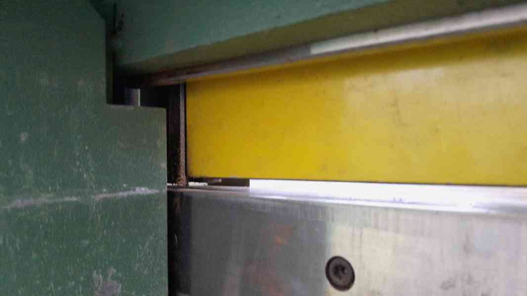 Použité tabulové nůžky JBS 1250/3,0 - S, r. v. 2003 - foto 16