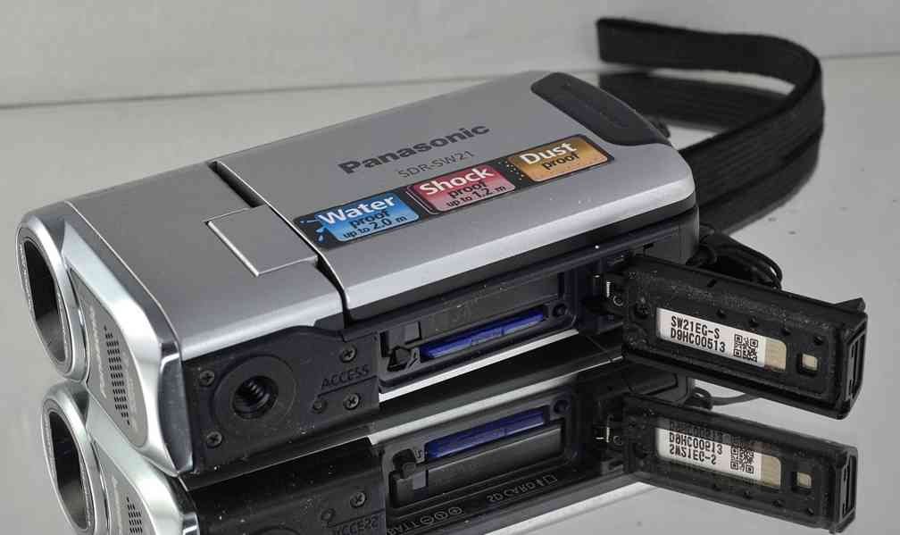 Panasonic SDR-SW21 *vodotěsná kamera*Opzoom 10x - foto 4