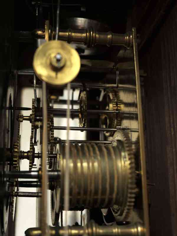 Lutyšské podlahové hodiny z 18. století. Funkční - foto 14