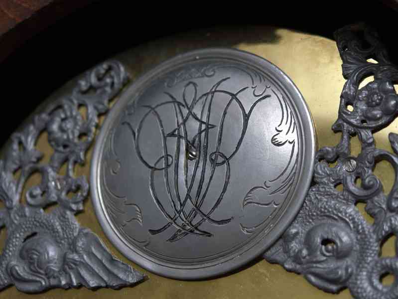 Lutyšské podlahové hodiny z 18. století. Funkční - foto 12