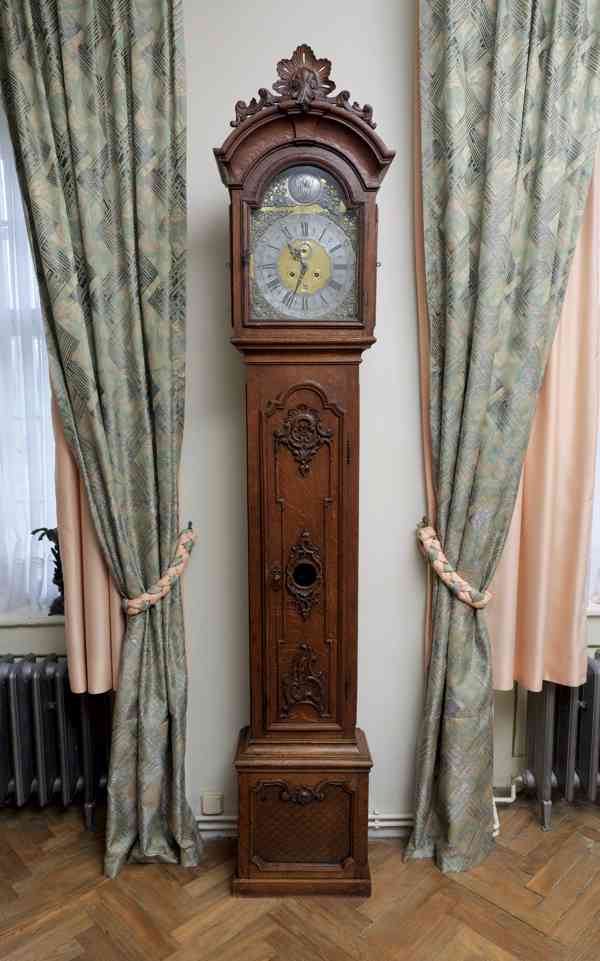 Lutyšské podlahové hodiny z 18. století. Funkční - foto 1