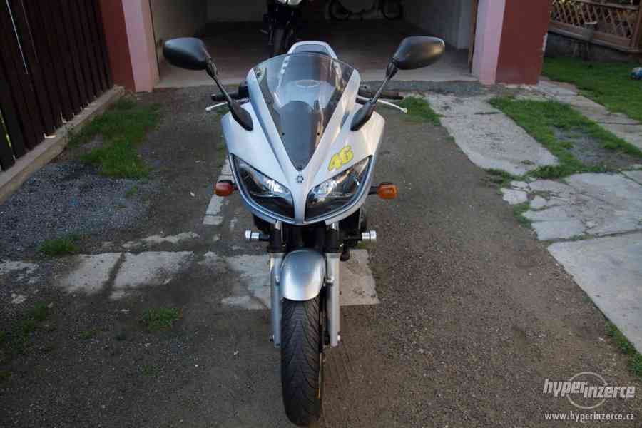 Yamaha FZS 600 Fazer - foto 4