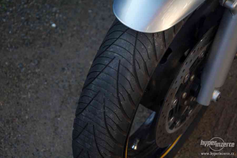 Yamaha FZS 600 Fazer - foto 5