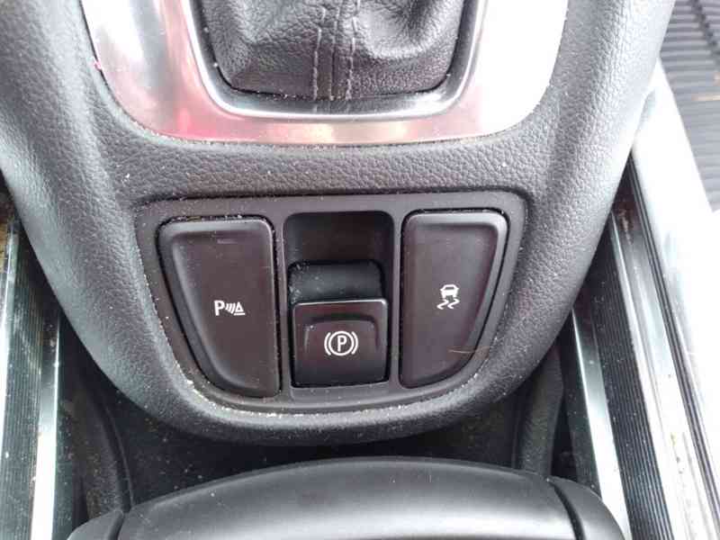OPEL ZAFIRA TOURER 2.0 CDTI AT, ČR, 1.MAJITEL, 7 MÍST - foto 32