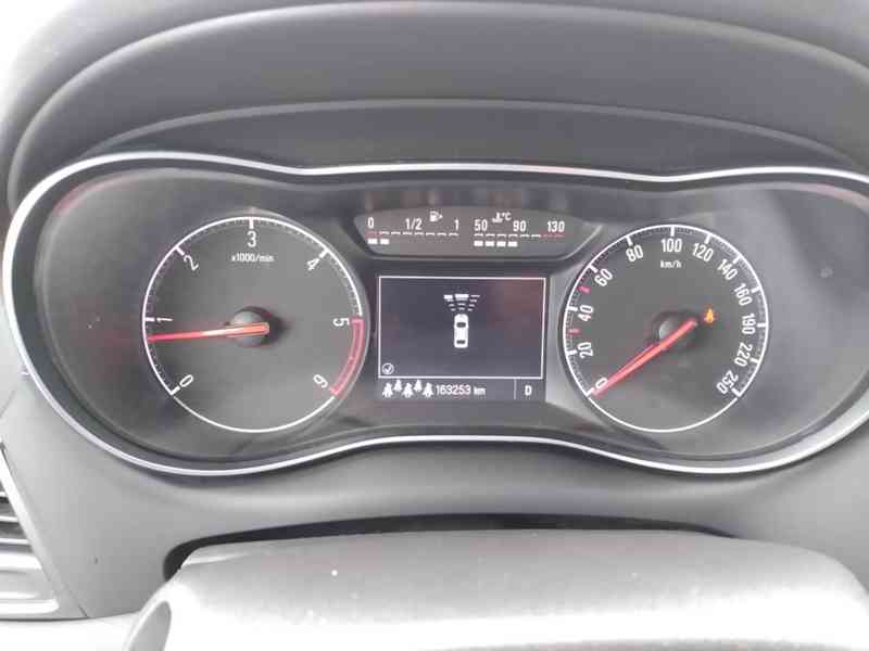 OPEL ZAFIRA TOURER 2.0 CDTI AT, ČR, 1.MAJITEL, 7 MÍST - foto 35