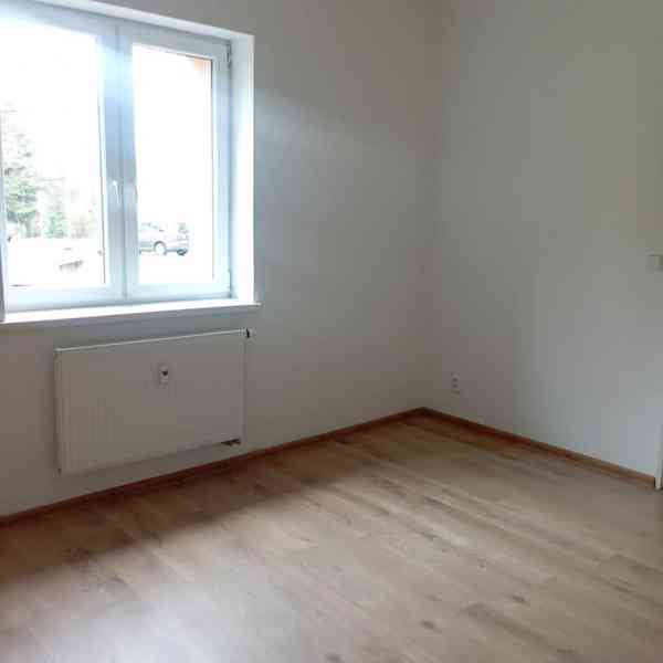 Pronájem garsonky pro samoživitelku - Ostrava - foto 3