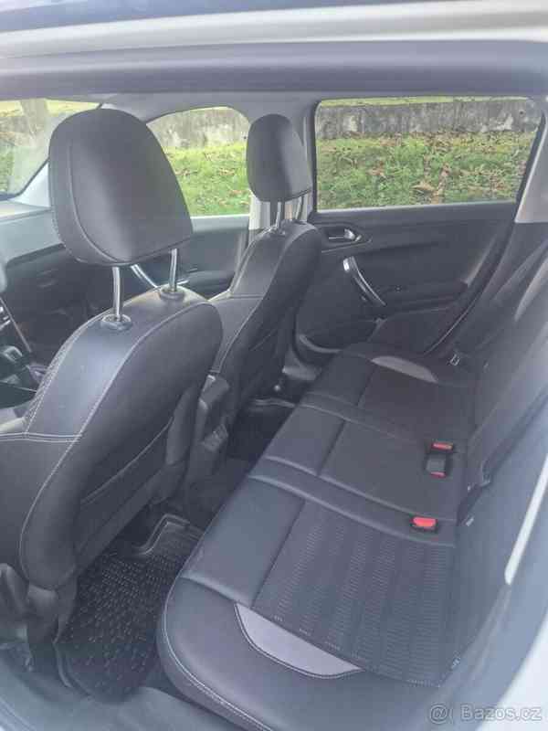 Peugeot 2008 1,6 - foto 6