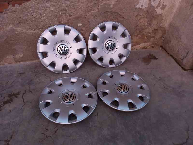 Poklice Vw, Sada 1T0 601 147 - foto 4
