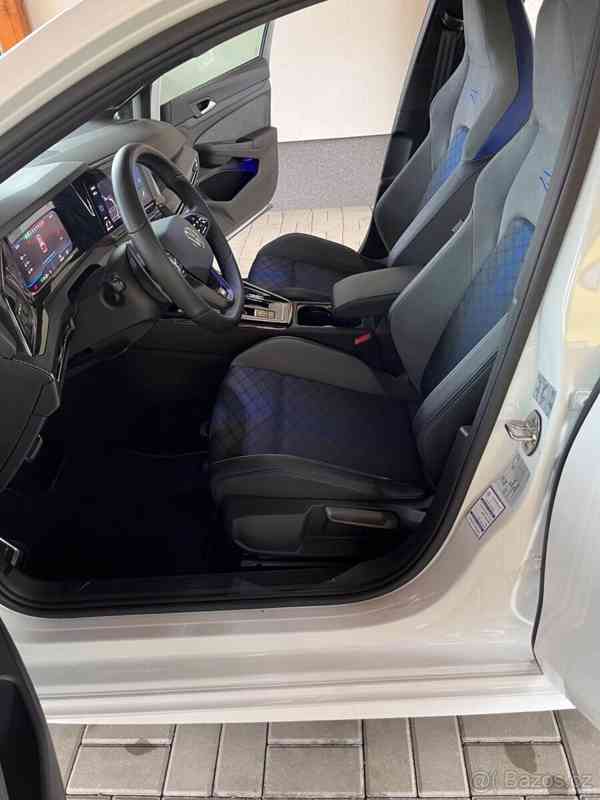Volkswagen Golf R, Perf. 245kw, 43tis km - foto 10