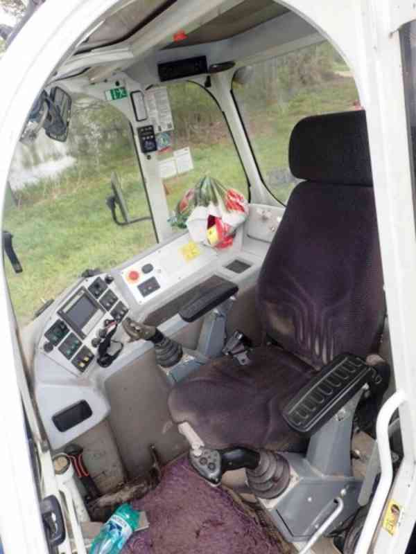 MenziMuck A91F mobil 4x4 tiltrotátor hydr.5x! kráčející bagr - foto 8