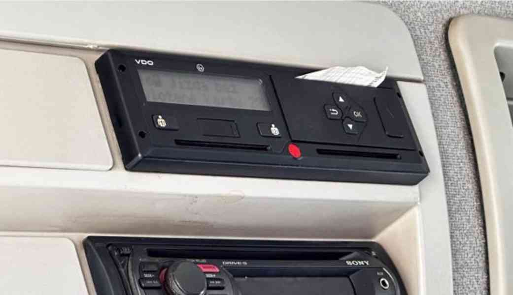 10t Eur4 Iveco kontejner+ jeřáb PM - foto 15