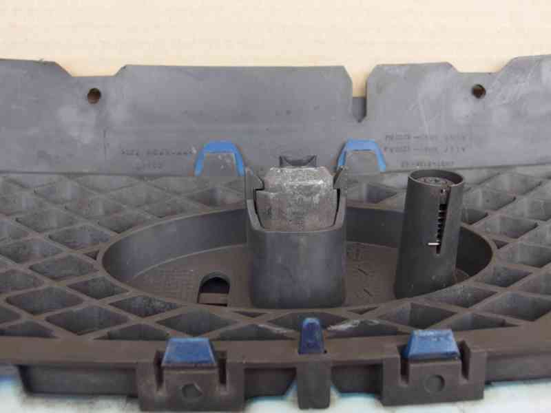 Originální čelní maska Ford Focus II 1.6 TDCi - foto 5