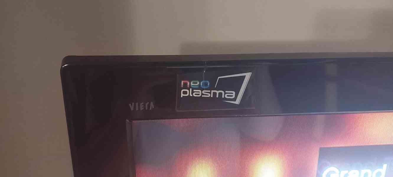 TV Neo Plasma Viera Panasonic 127 cm + Set top box + Anténa - foto 2