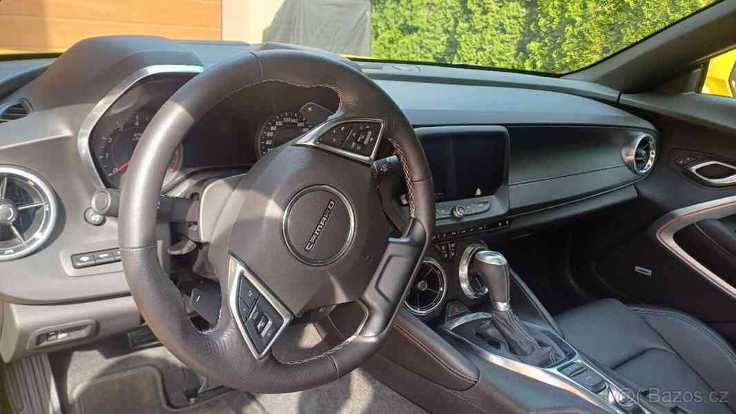 Chevrolet Camaro 2,0   T RS, automat, 29 tis km,2018 - foto 11