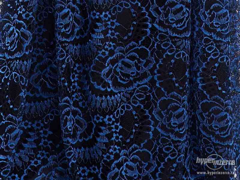 Nové společenské šaty z krajky 85EV modrá - foto 4