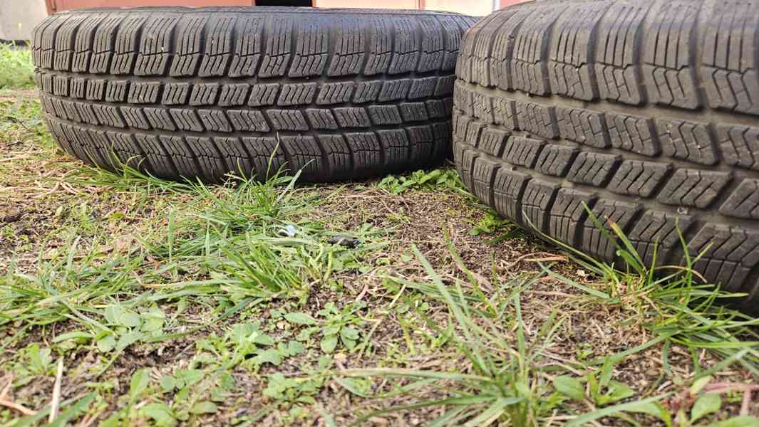 Škoda Fabia zimní pneumatiky 165/70R14 disky 5Jx14 5x100 - foto 3