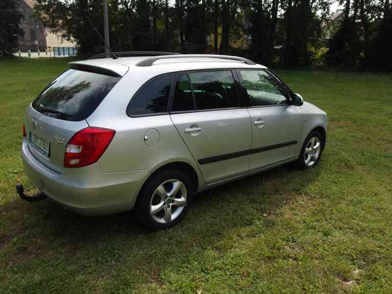 Škoda Fabia II combi 1.2 HTP/12V, 51 kW - foto 5