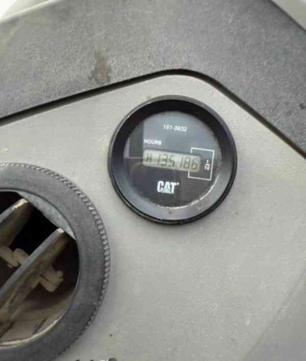 CAT 428E s SPZ traktorbagr - foto 3