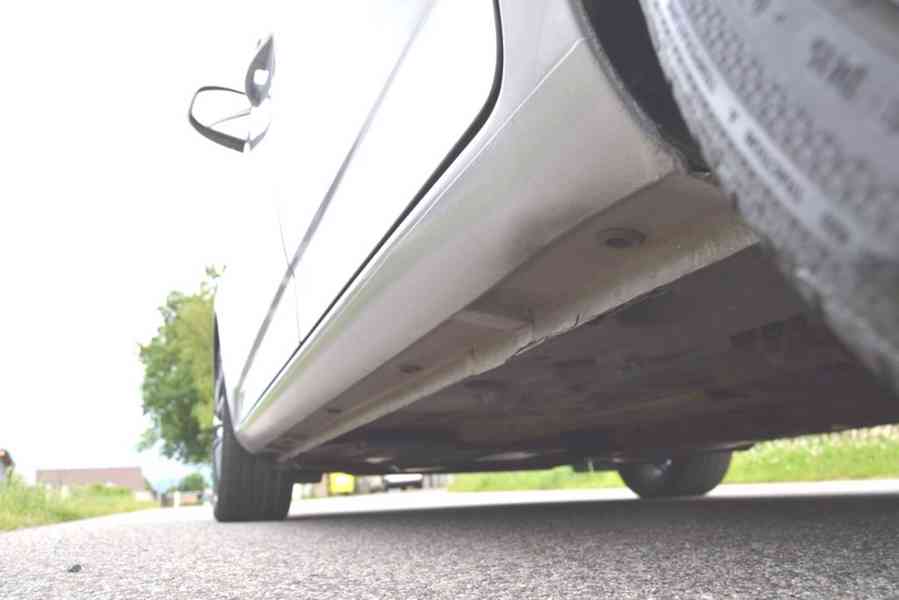 Ford Mondeo 2.0 TDCI 103kW Business kombi - foto 17