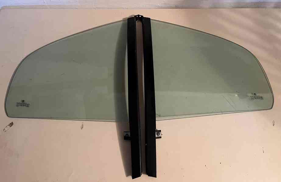 Sklo do dveří OCTAVIA tónované - sada - foto 4