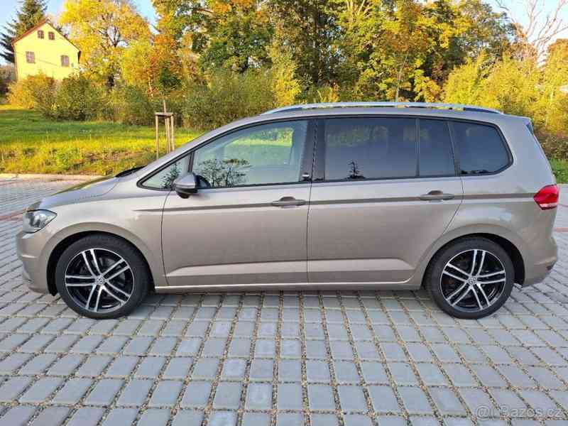 Volkswagen Touran 2,0   TDi Highline – 2017 – ACC, NAV - foto 11