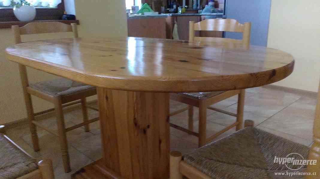 jídelní stůl borovice masív - foto 4