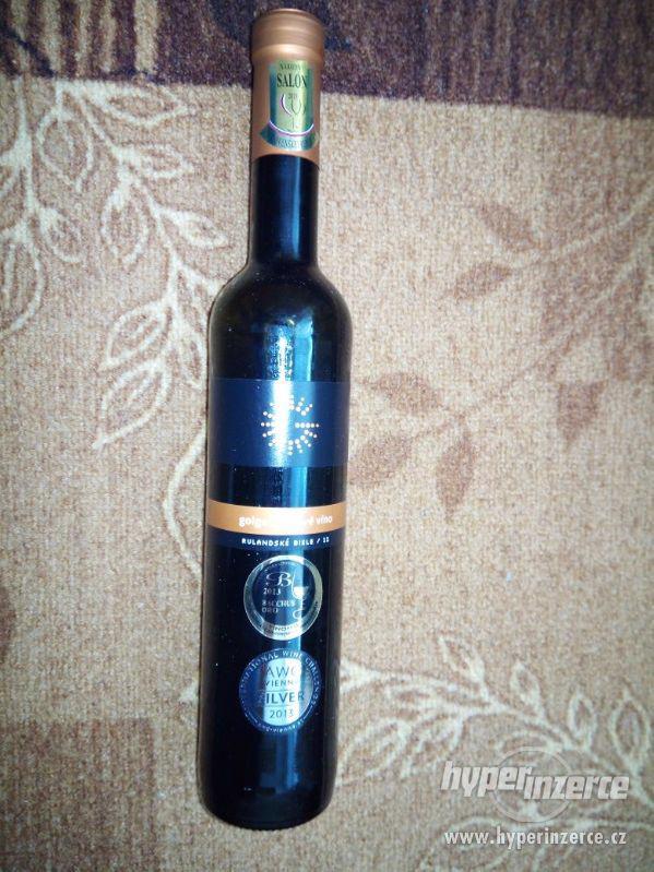 Predám medajlové archívne ľadové víno 0,5 L , r. 2011 - foto 1