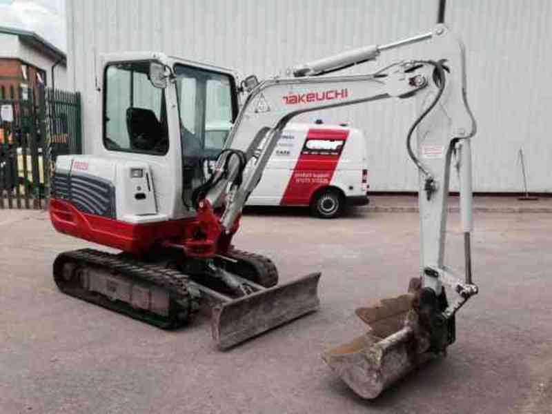 2011 Takeuchi TB228 - foto 3