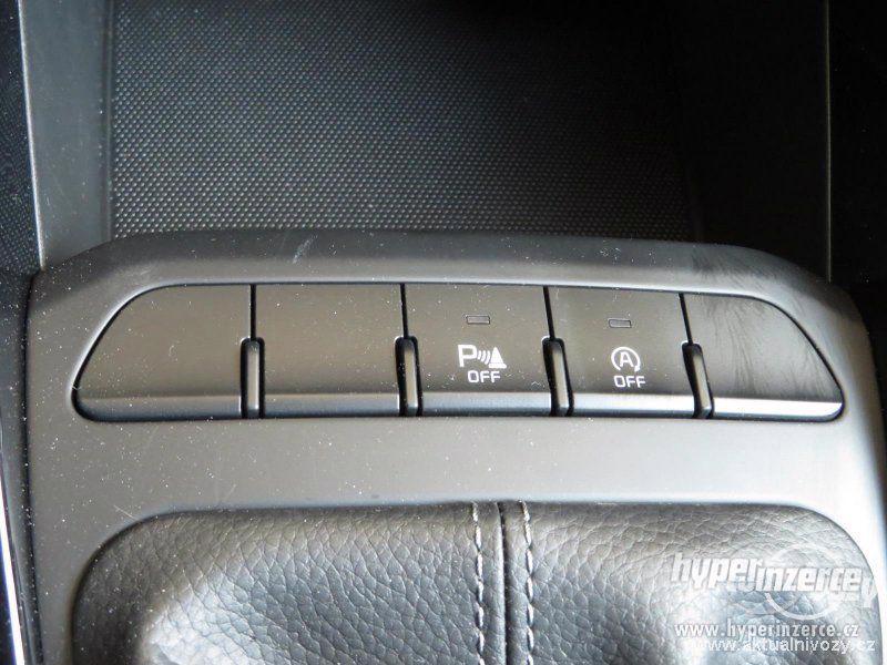 Kia Stonic 1.25 CVVT 62kW 1.2, benzín, r.v. 2019 - foto 10