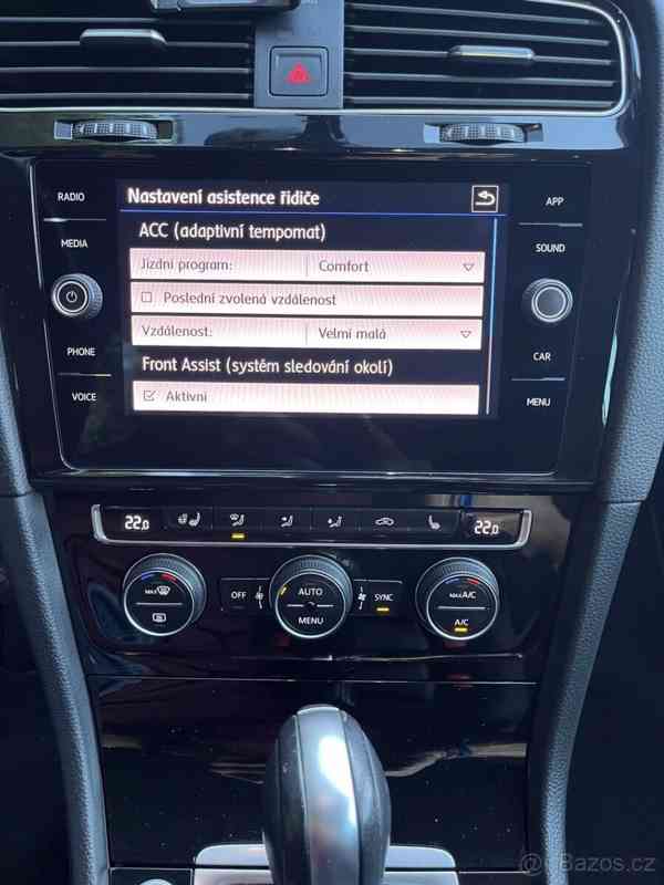 Volkswagen Golf 1,5   Highline TSI 110 kW - foto 10