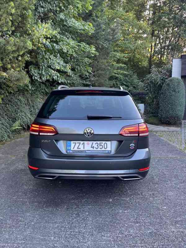 Volkswagen Golf 1,5   Highline TSI 110 kW - foto 2