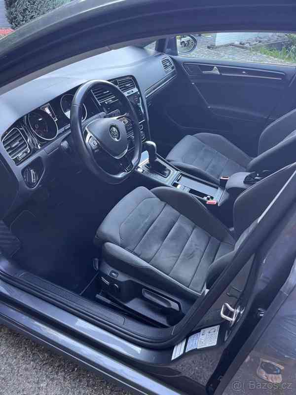 Volkswagen Golf 1,5   Highline TSI 110 kW - foto 14