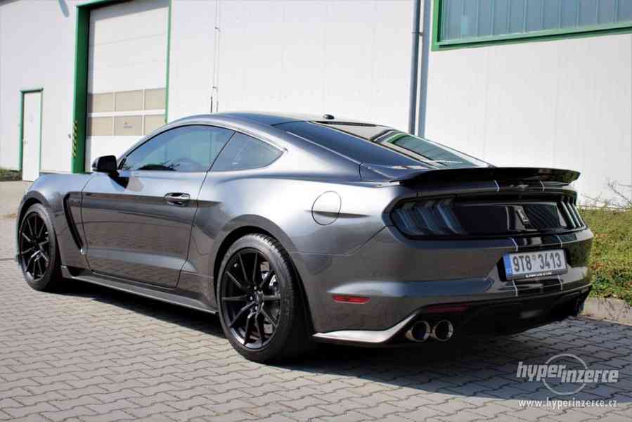 Ford Mustang ShelbyGT350, JEN 5tis km, V ČR! - foto 6