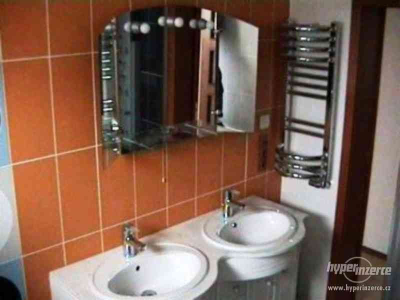 Instalatét-topenář - foto 1
