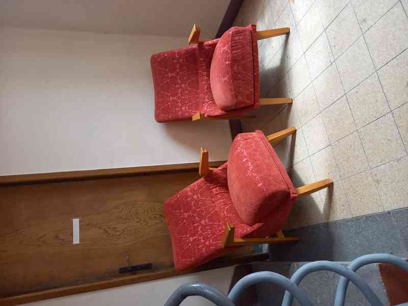 Čalounictví pod věží - foto 2