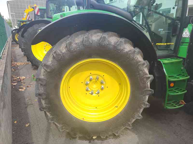 John Deere 6130R  - foto 4