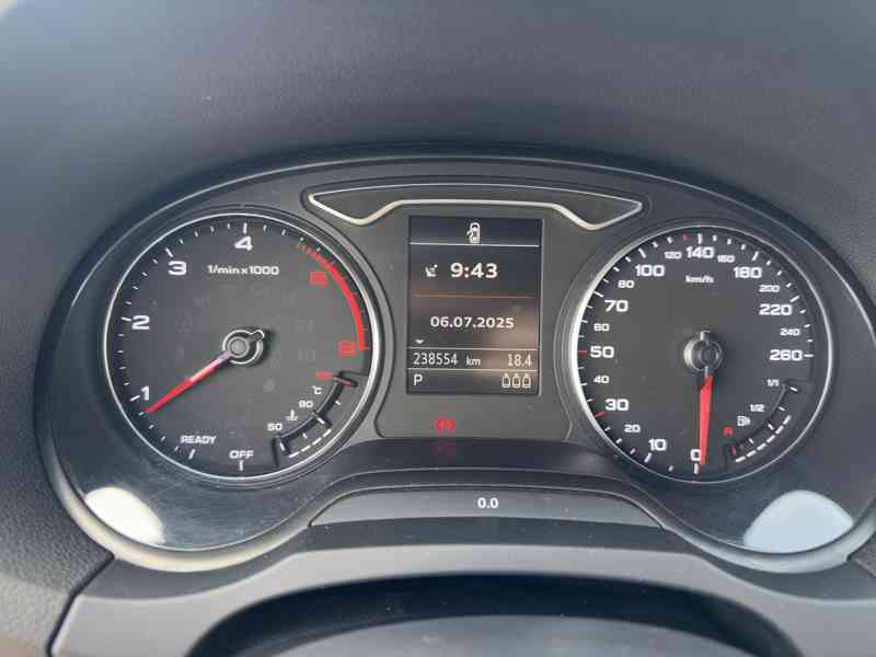 Audi A3 8V limuzína 2.0 tdi 135 kw, Quattro - foto 5