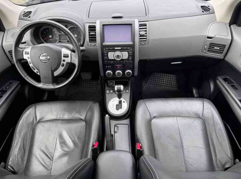 Nissan X-Trail 2.5i Executive LE AUT benzín 124kw - foto 11