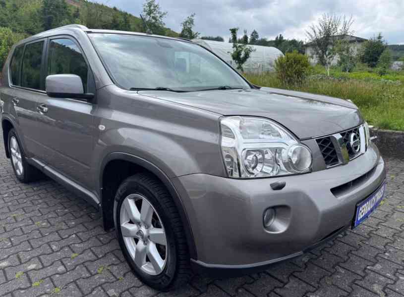 Nissan X-Trail 2.5i Executive LE AUT benzín 124kw - foto 21