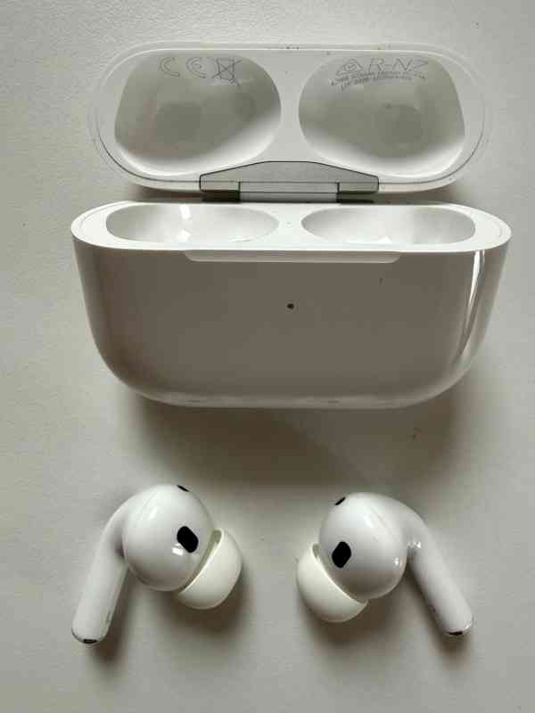 Prodám orig. sluchátka APPLE, AirPODS PRO 2 (USB C) - foto 2
