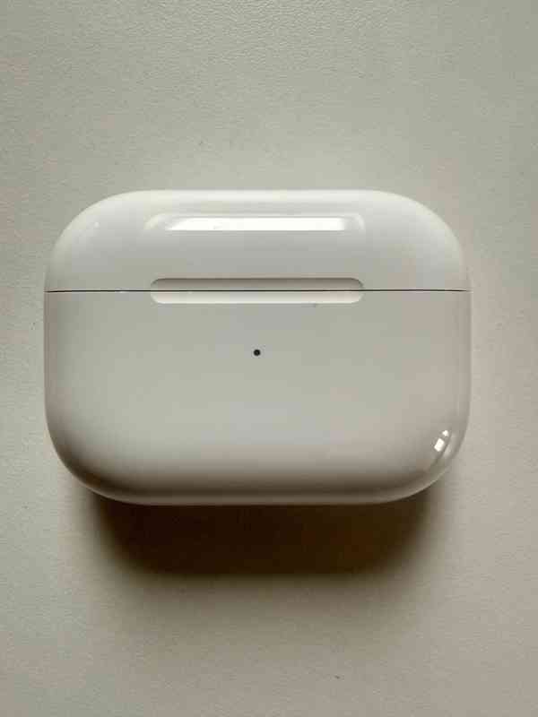Prodám orig. sluchátka APPLE, AirPODS PRO 2 (USB C) - foto 4