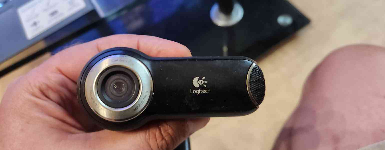 Logitech QuickCam 9000 webkamera,není v záruce - foto 2