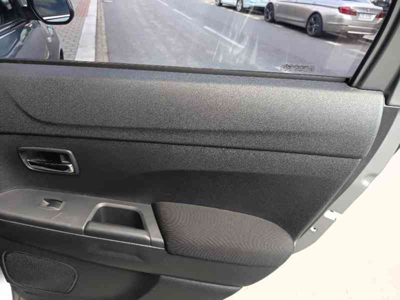 MITSUBISHI ASX 1,6MIVEC 2WD Comfort ČR 1 majitel - foto 26